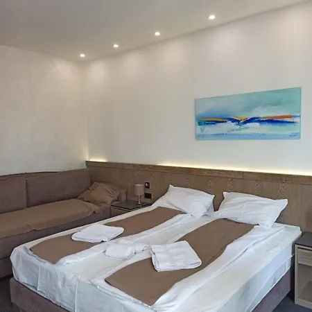 Appartement Alibi S *